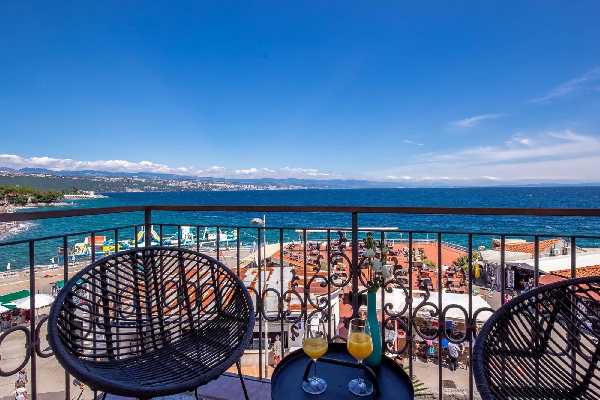 Hotel Galeb Opatija Zewnętrze zdjęcie