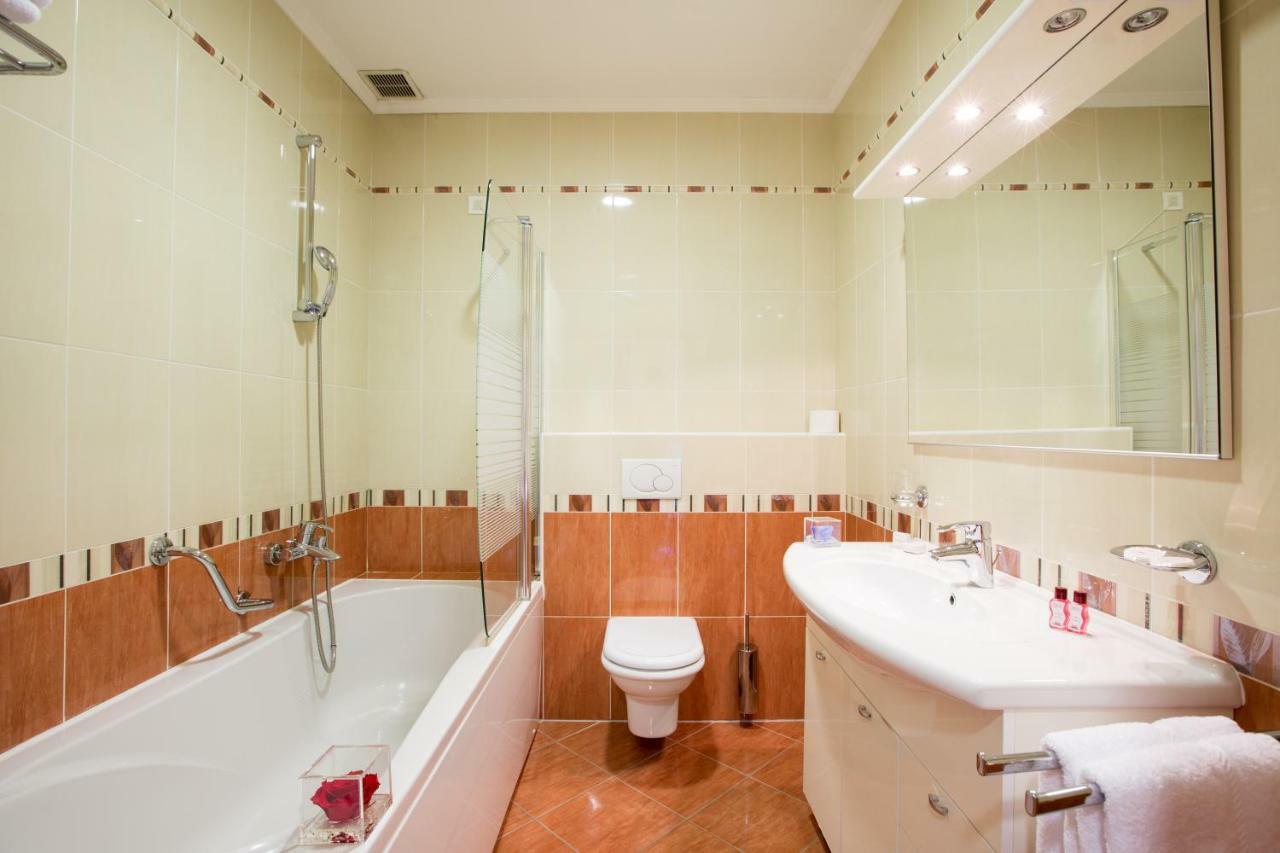 Hotel Galeb Opatija Zewnętrze zdjęcie