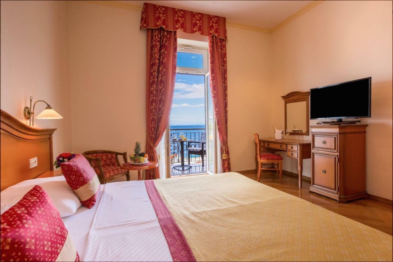 Hotel Galeb Opatija Zewnętrze zdjęcie