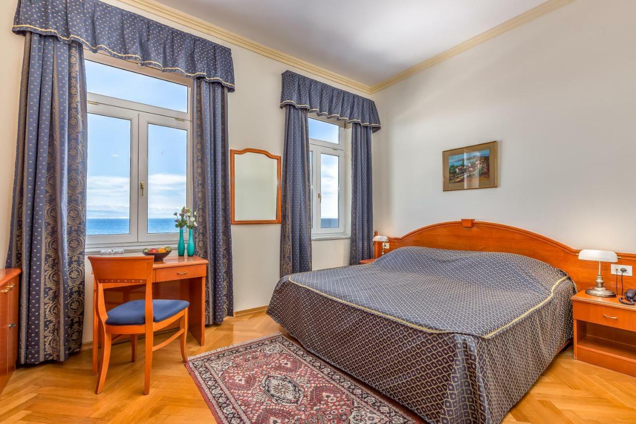 Hotel Galeb Opatija Zewnętrze zdjęcie