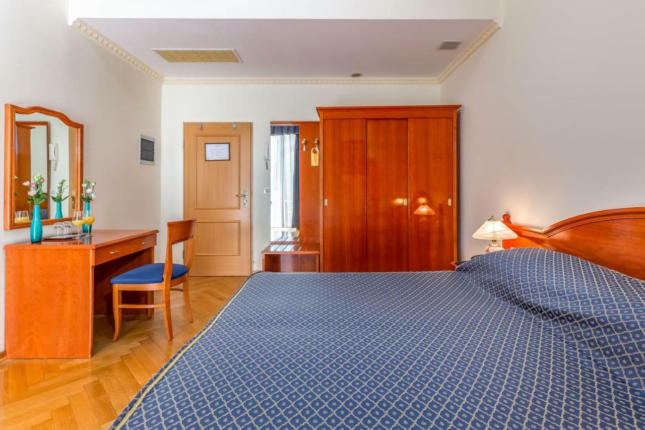 Hotel Galeb Opatija Zewnętrze zdjęcie